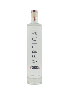 vodka-vertical-des-peres-chartreux-70-cl