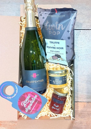 panier-garni-champagne-epicerie-fine_827712484