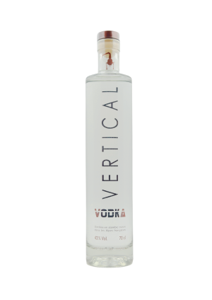 vodka-vertical-des-peres-chartreux-70-cl