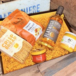 panier-gourmand-whisky-et-produits-apero-sales